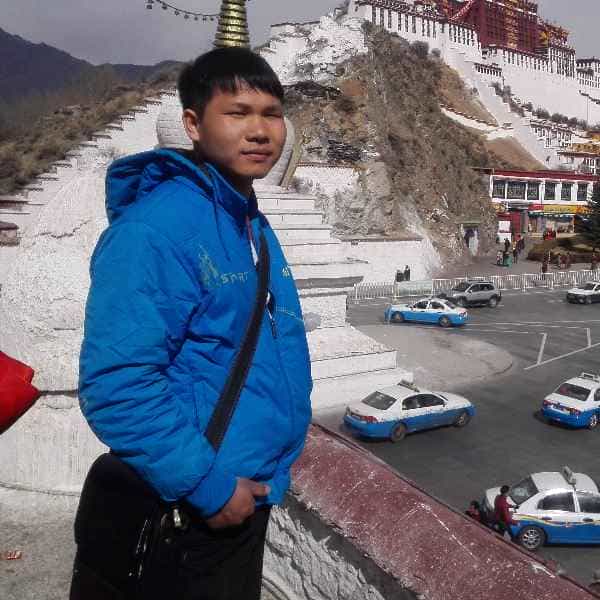 34岁岁广西单身帅哥 - 滁州吉缘网