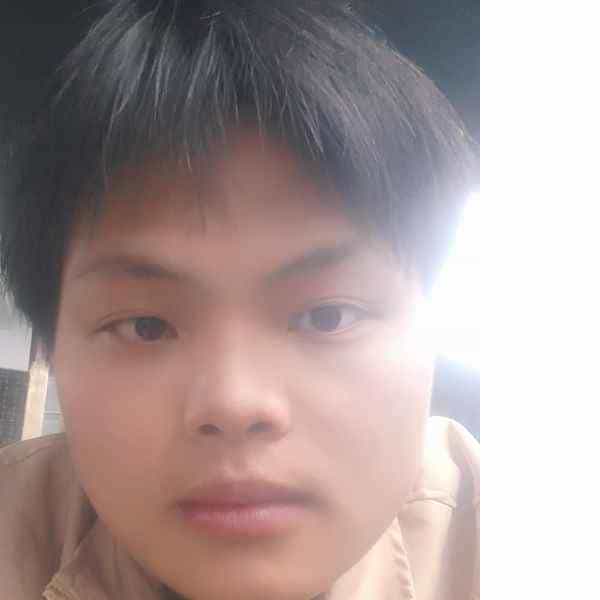 22岁岁河南单身帅哥 - 滁州吉缘网