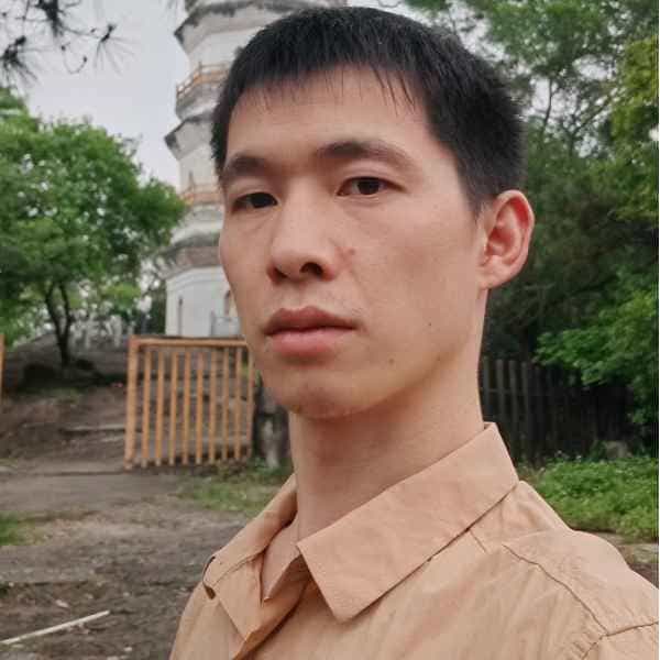 33岁岁四川单身帅哥 - 滁州吉缘网