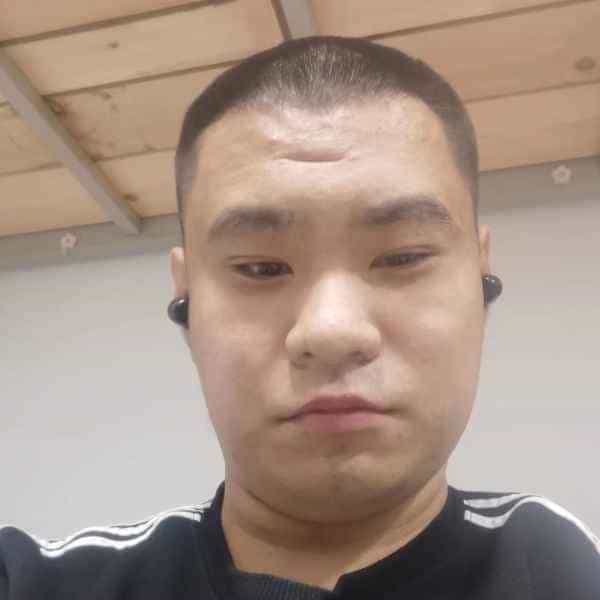 25岁岁山东单身帅哥 - 滁州吉缘网