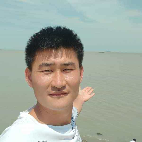 32岁岁山东单身帅哥 - 滁州吉缘网